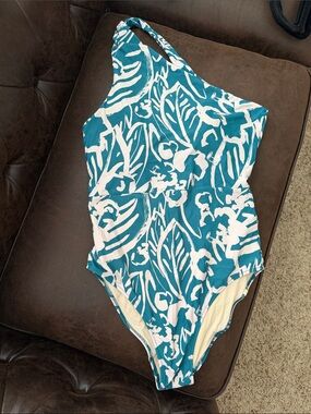 Summersalt Sidestroke One-Shoulder Swimsuit